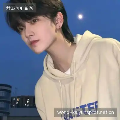 幸侃纯